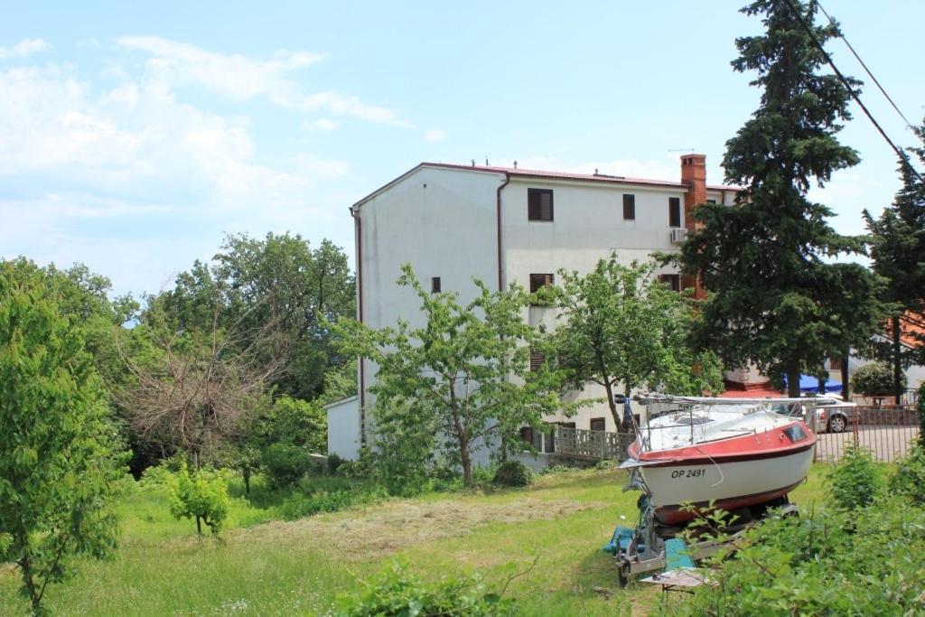 With A Parking Space Lovran, Opatija - 2352 Πανσιόν